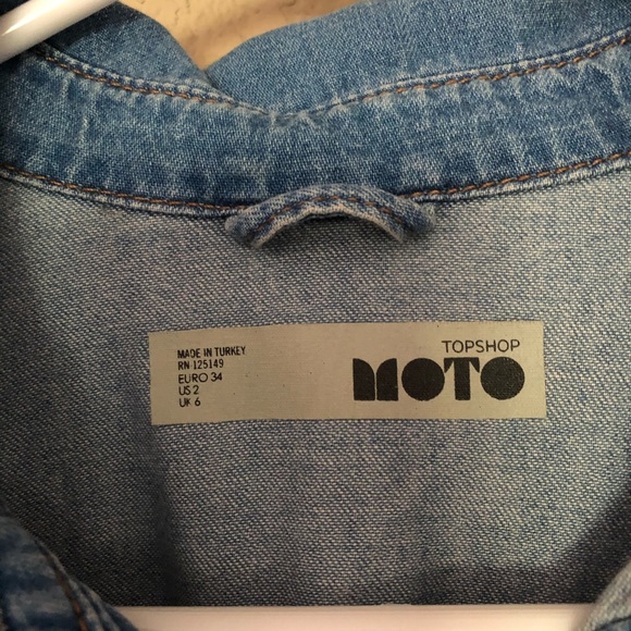 Topshop MOTO Denim Button Up Dress - Picture 2 of 4